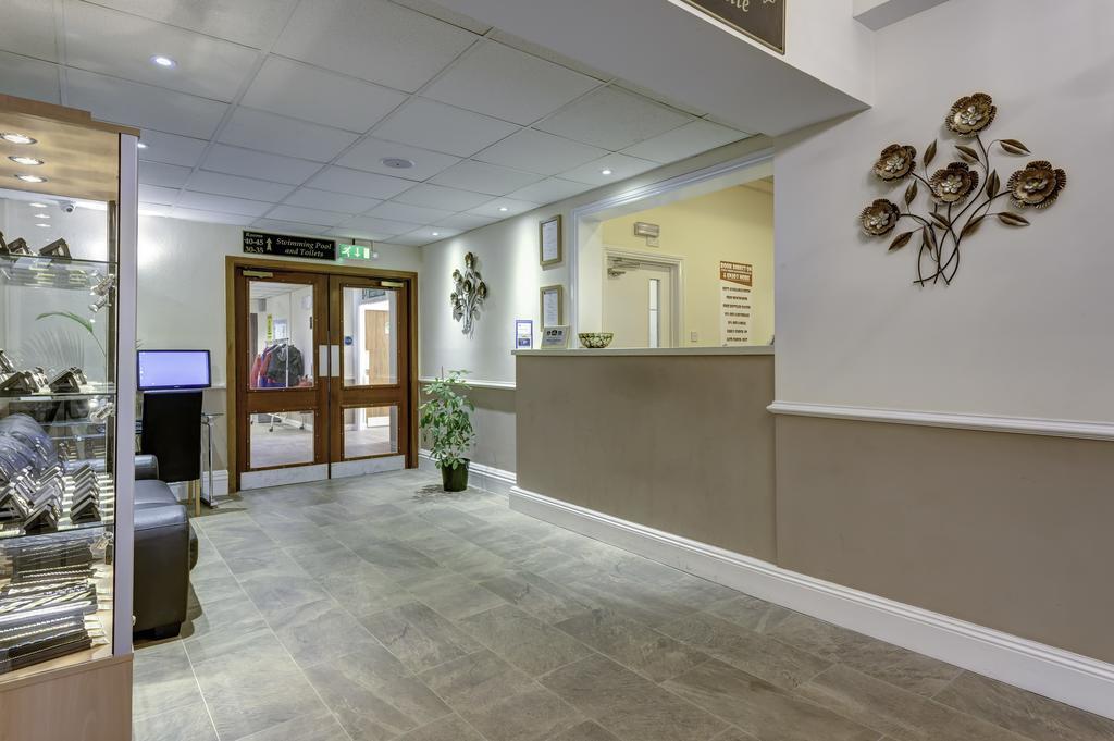 Best Western The Royal Chase Hotel Shaftesbury Exterior photo